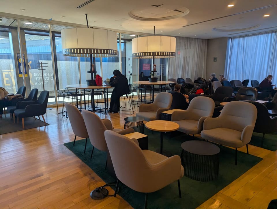 SAS Lounge – Newark Liberty Airport (EWR)