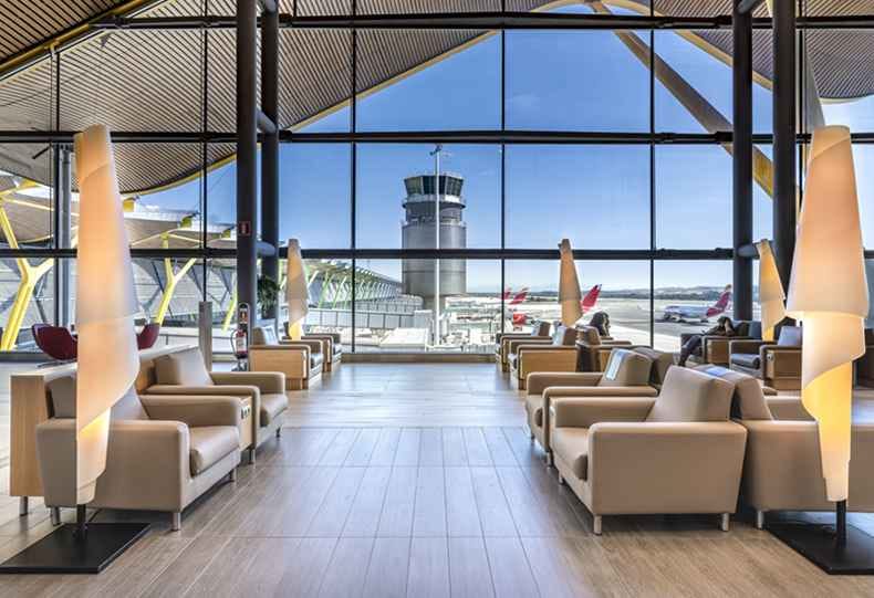 Sala VIP Neptuno – Madrid Barajas Airport (MAD), Terminal 4-Concourse S