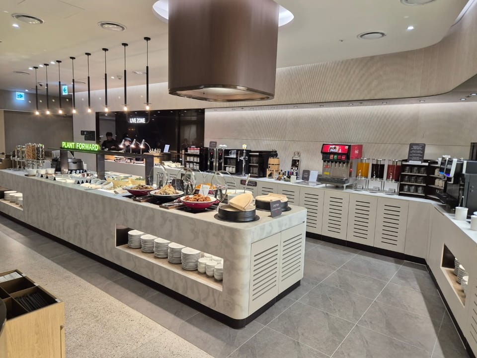 Sky Hub Lounge (Terminal 2 West) – Seoul Incheon Airport (ICN), Terminal 2
