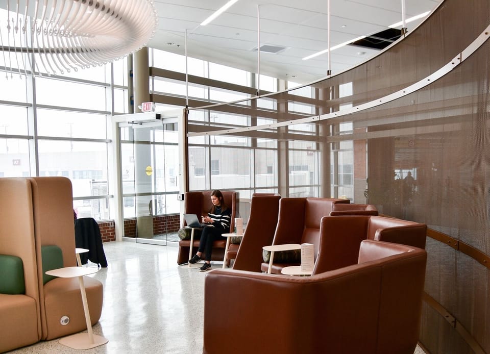 Escape Lounge – Bentonville Airport (XNA), Main Terminal