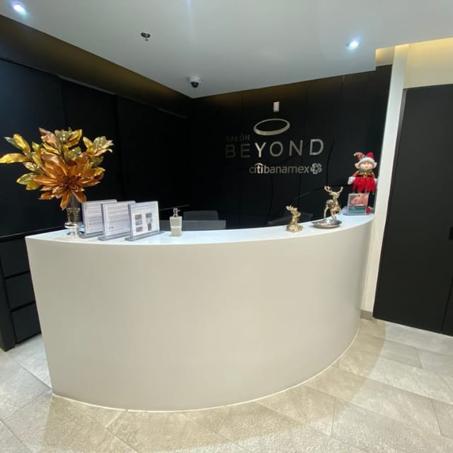 Salon Beyond CitiBanamex – Guadalajara Airport (GDL)