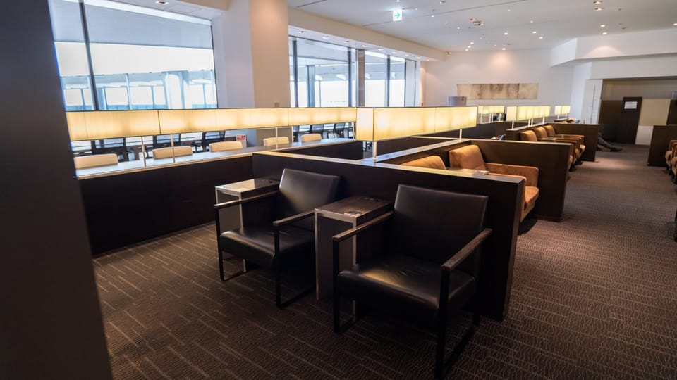 ANA Lounge Nrt Satellite – Tokyo Narita Airport (NRT) – lounge interior