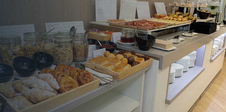 Mestral VIP Lounge – Palma de Mallorca Airport (PMI), Main Terminal