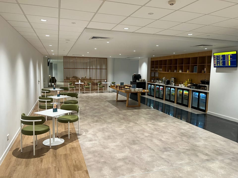 Escape Lounge – Cairns Airport (CNS), International Terminal