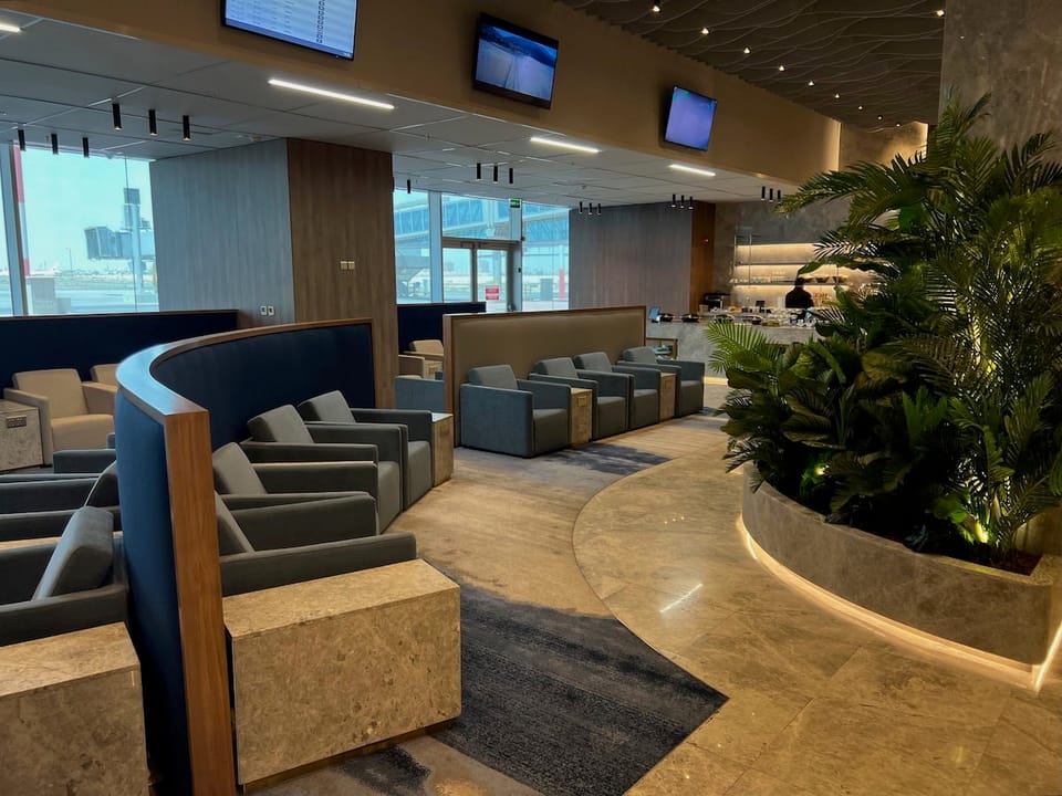 Kuwait Airways Elite Lounge – Kuwait Airport (KWI) – lounge interior