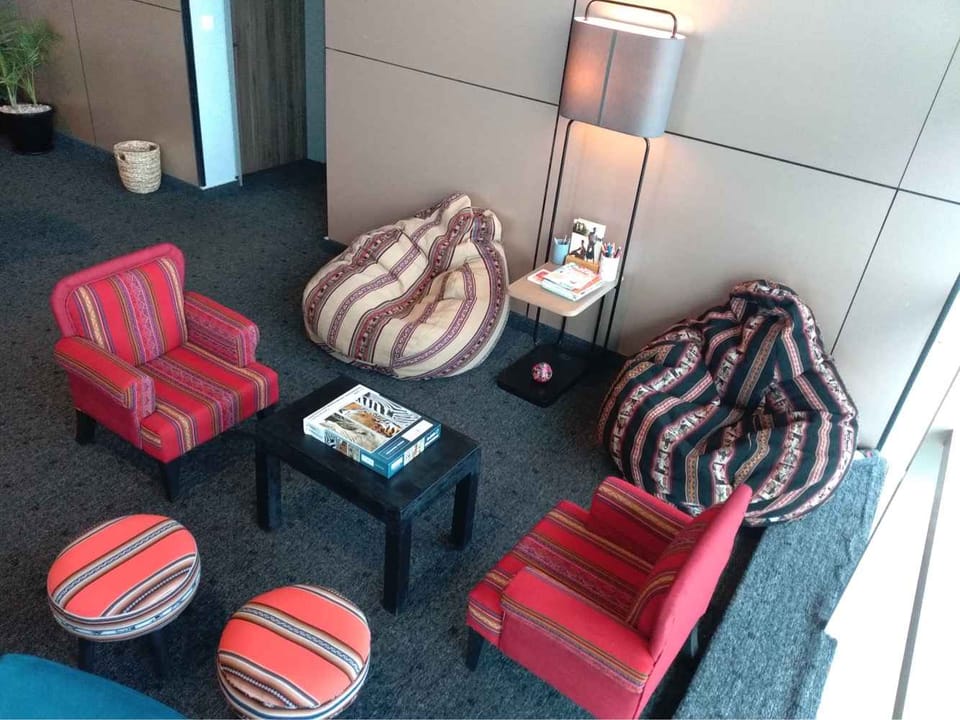 Top Kapi Lounge – Dakar Blaise Diagne Airport (DSS), Main Terminal