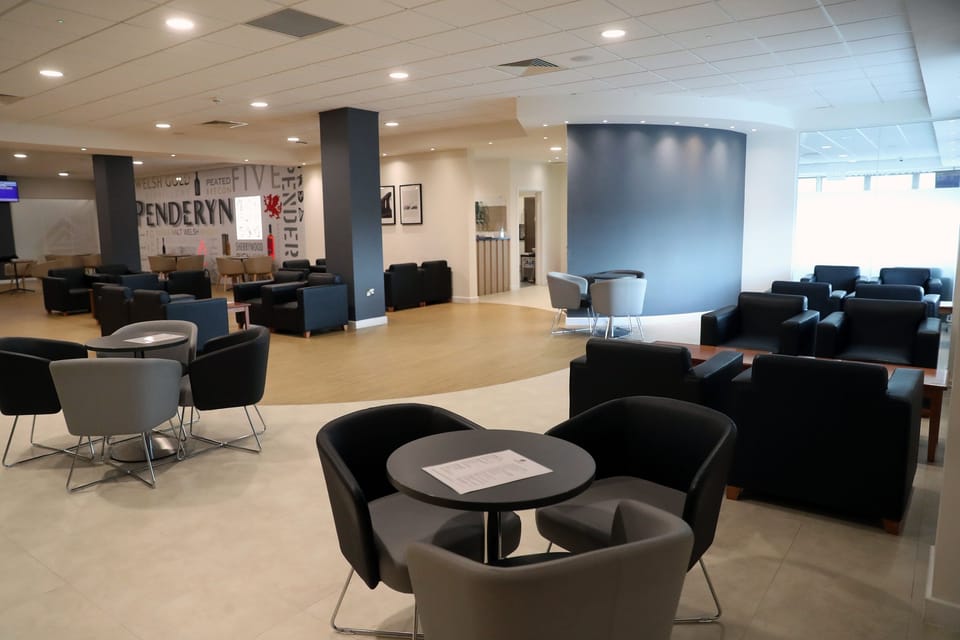 51 Degrees Executive Lounge – Cardiff Airport (CWL), Main Terminal