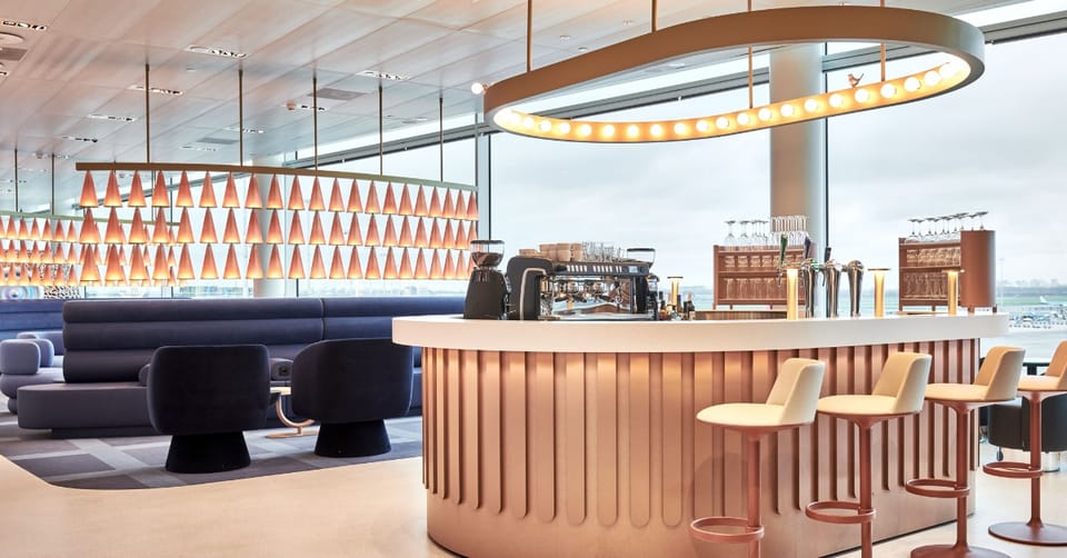 oneworld Lounge (Lounge No.40) – Amsterdam Schiphol Airport (AMS) – lounge interior