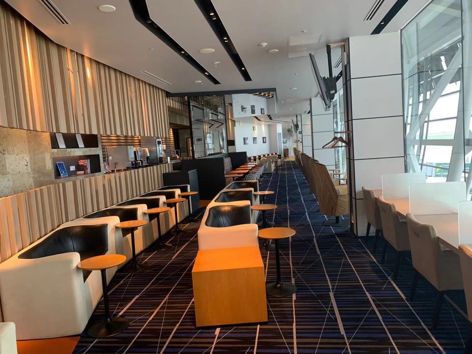KIX Airside Lounge – Kansai International Airport (KIX), Terminal 1 – seating area