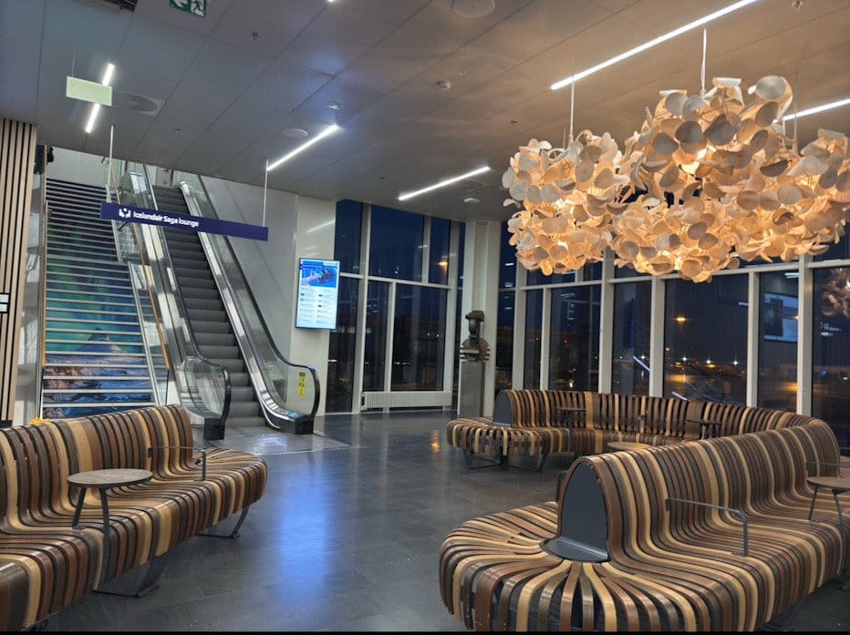 Icelandair Saga Lounge – Reykjavik Keflavik Airport (KEF), Main Terminal
