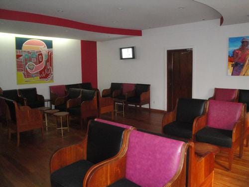 Club Market VIP Lounge – Douala Airport (DLA), Club Market VIP Lounge