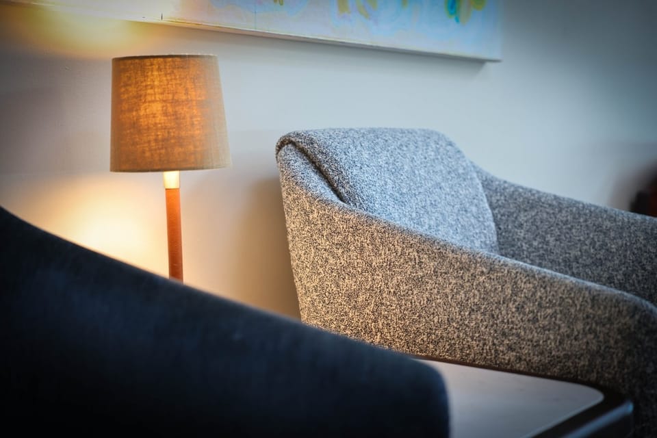 British Airways Galleries Club Lounge (5B) – Heathrow Airport (LHR), Terminal 5 – seating area