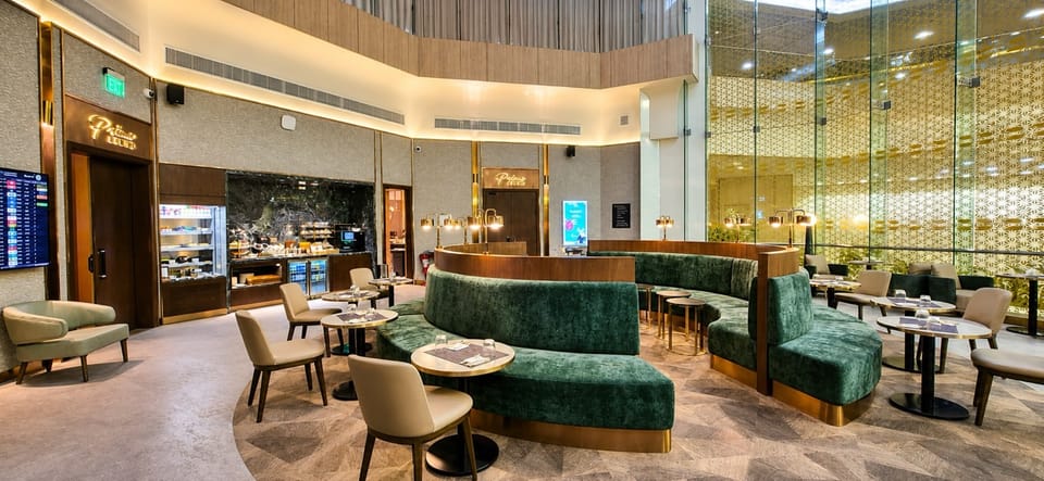 Plaza Premium Lounge – Dammam Airport (DMM), International Terminal – seating area