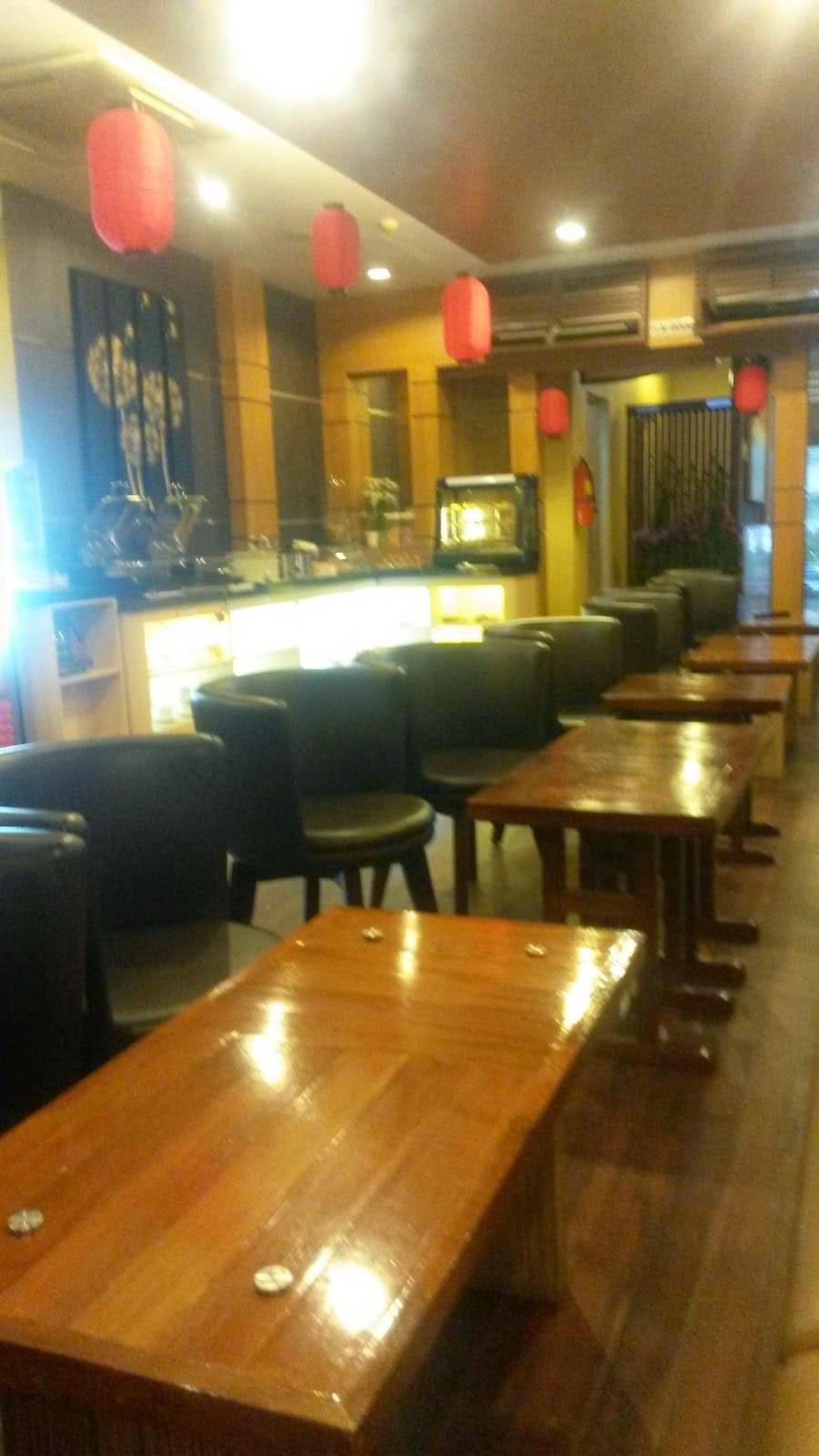 Marigold Lounge – Bandung Airport (BDO) – dining area