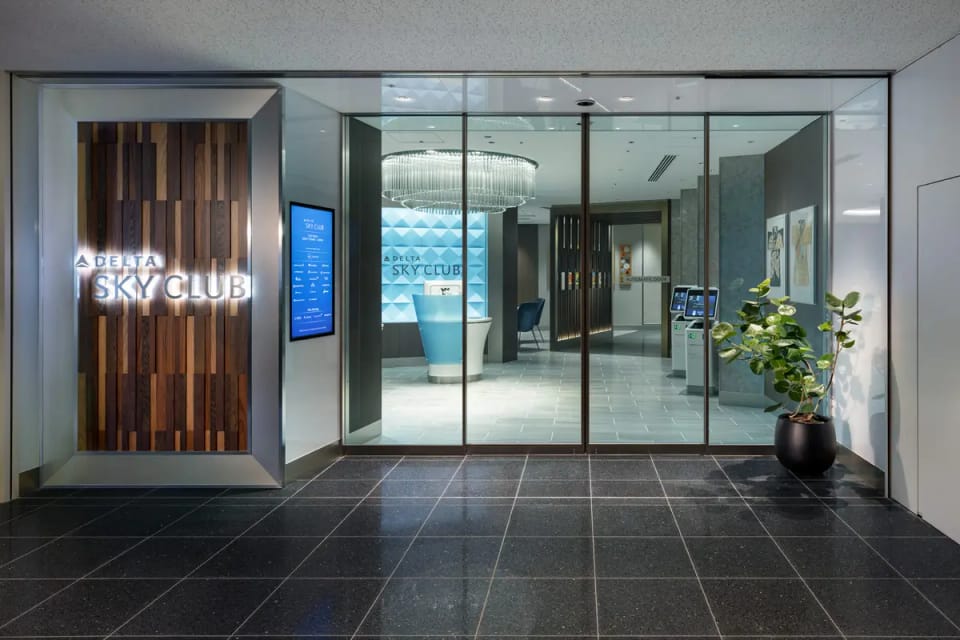 Delta Sky Club – Tokyo Haneda Airport (HND)