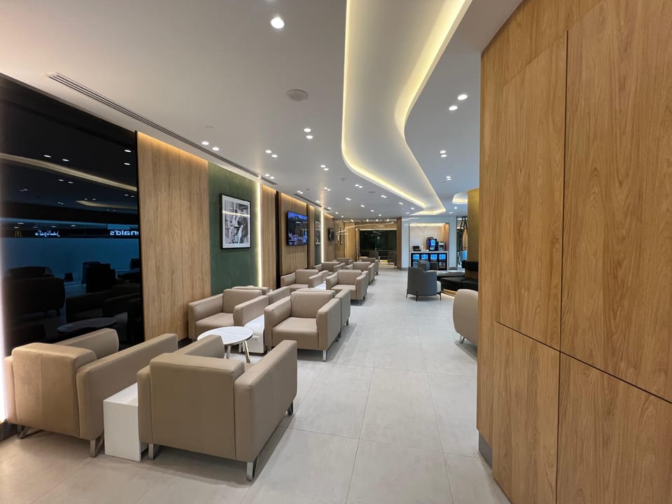 Ahlein Emerald Lounge – Cairo Airport (CAI), Terminal 2