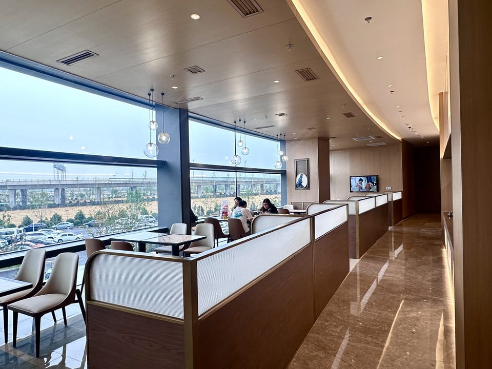 First Class Lounge (N0.3) – Yantai Penglai Airport (YNT), Terminal 2