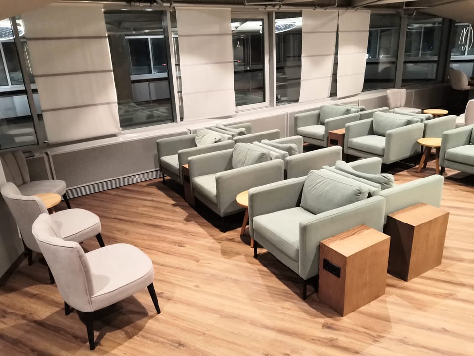 The Lounge Koeln-Bonn – Cologne Bonn Airport (CGN), Terminal 1