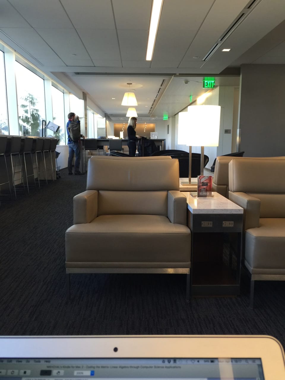 United Club – Seattle-Tacoma Airport (SEA)