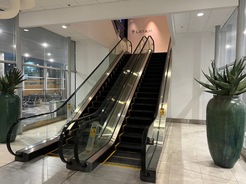 LATAM VIP Lounge – Miami Airport (MIA)