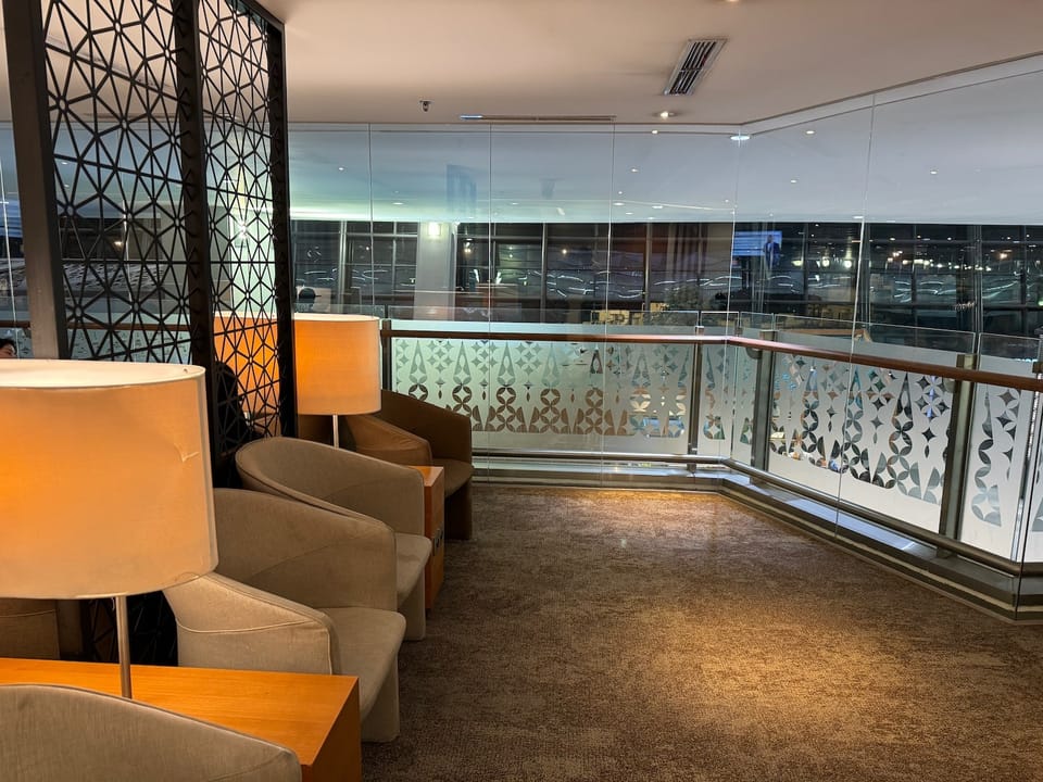 Garuda Indonesia Business Class Lounge Cgk Terminal 3 – Jakarta Soekarno-Hatta Airport (CGK) – lounge interior