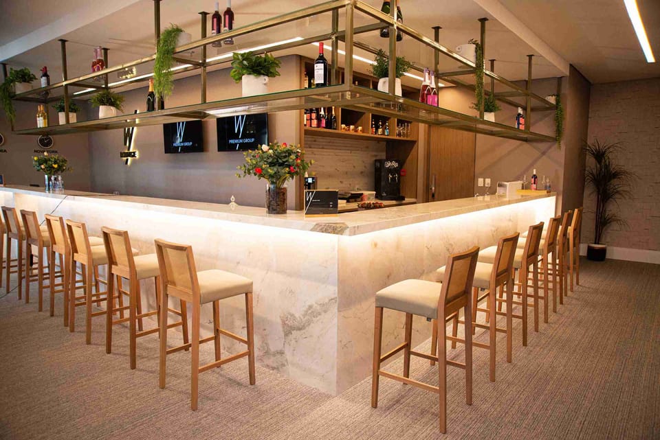 W Lounge Goiania – Goiânia Airport (GYN), Terminal 1 – bar