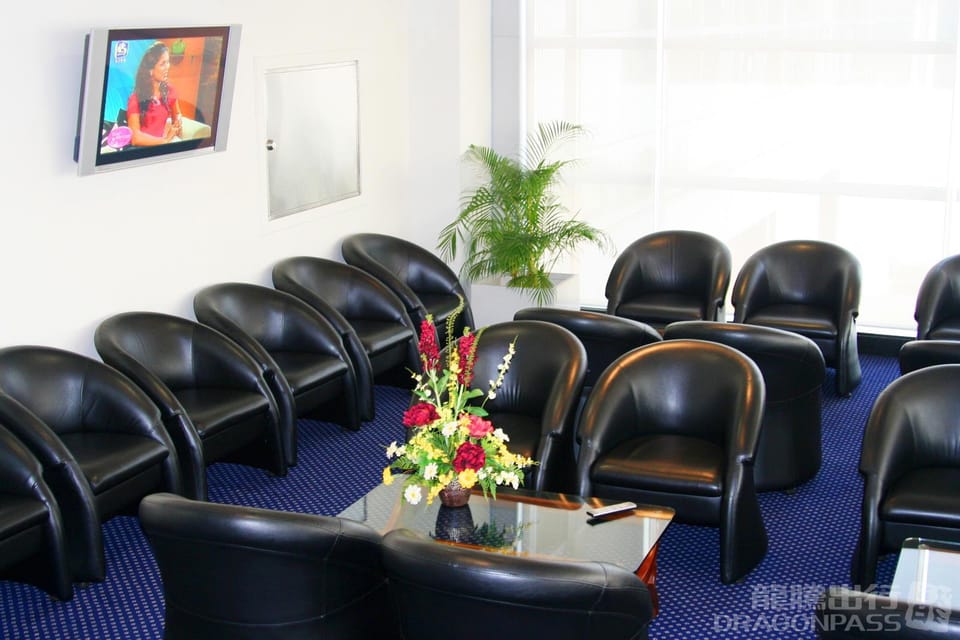 Executive Lounge – Colombo Airport (CMB), Main Terminal – seating area