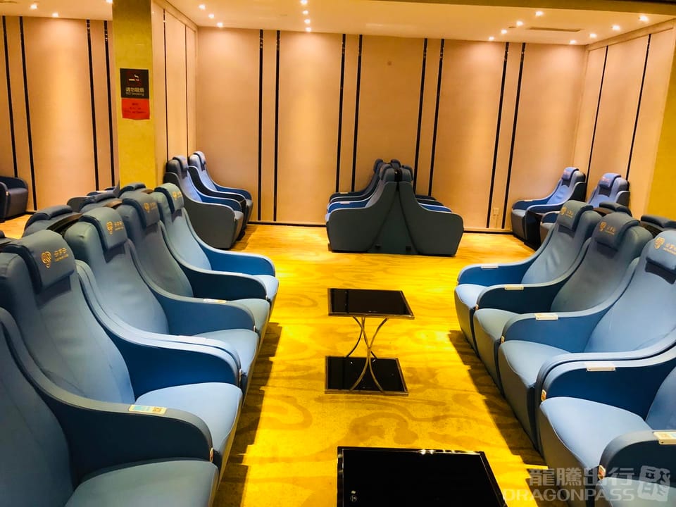 First Class Lounge – Rizhao Shanzihe Airport (RIZ), Main Terminal – seating area
