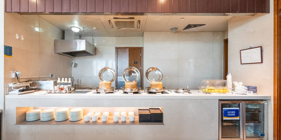 V03 VIP Lounge – Shanghai Hongqiao Airport (SHA), Terminal 1