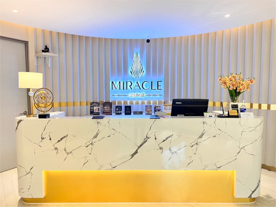 Miracle Lounge – Bangkok Suvarnabhumi Airport (BKK), Satellite Building
