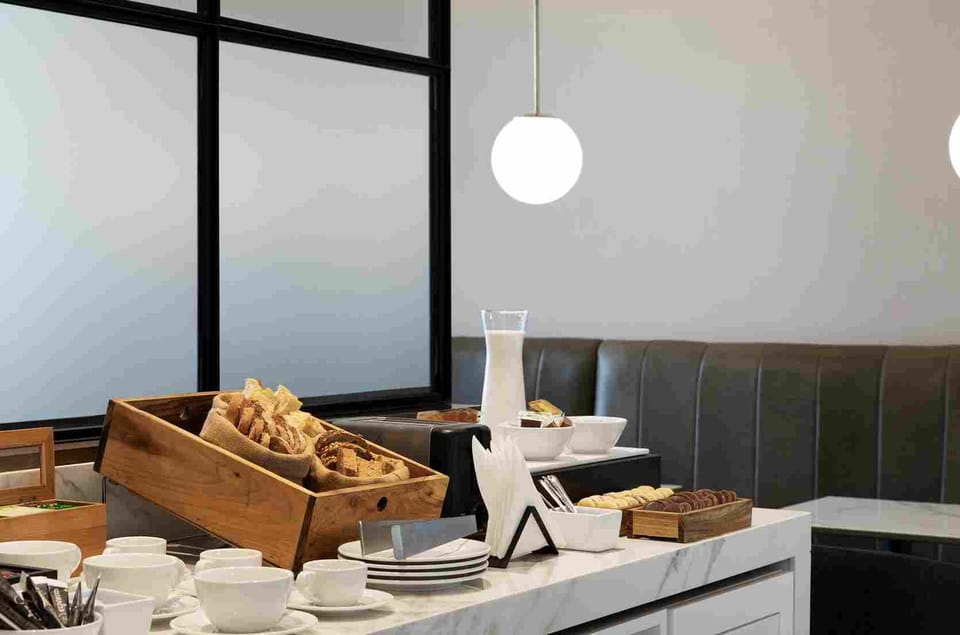 AMAE Lounge Domestic – Rosario Airport (ROS), Main Terminal