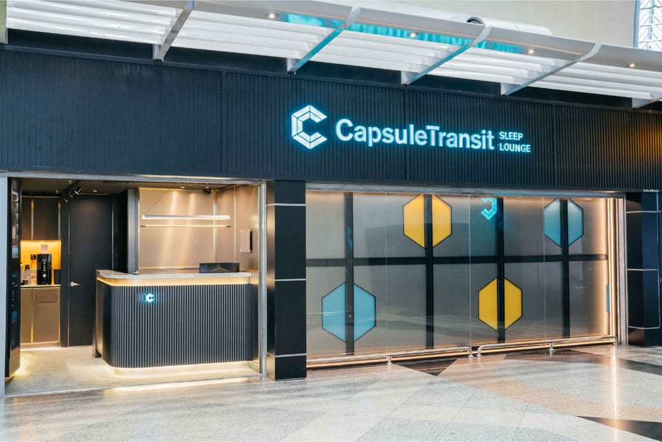 CapsuleTransit Sleep Lounge - KLIA 1 (Landside) – Kuala Lumpur Airport (KUL), Terminal 1 – reception and entrance