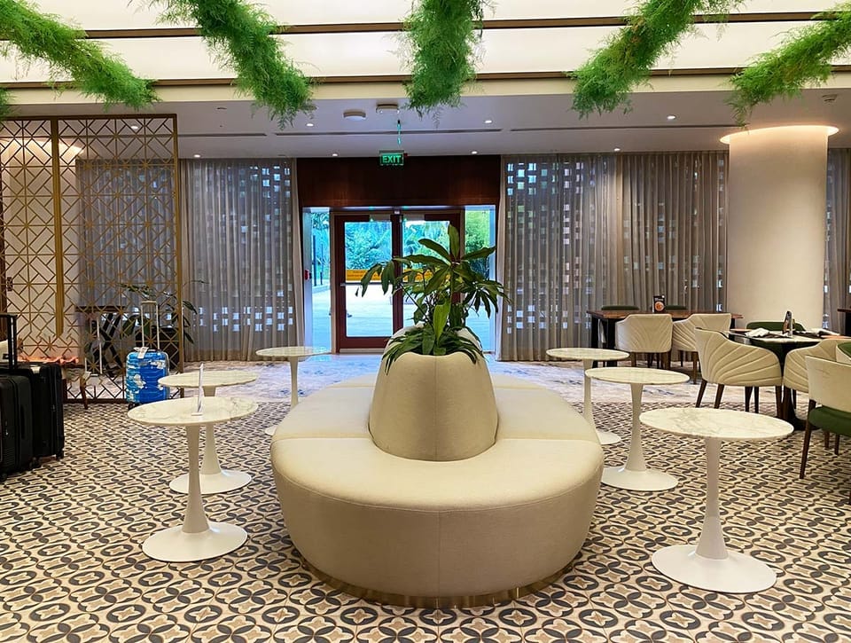 080 VIP Arrival Lounge Blr Terminal – Bangalore Airport (BLR) – lounge interior