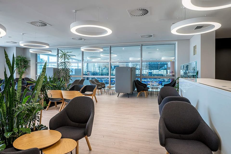 FastTrack Lounge – Prague Airport (PRG) – lounge interior