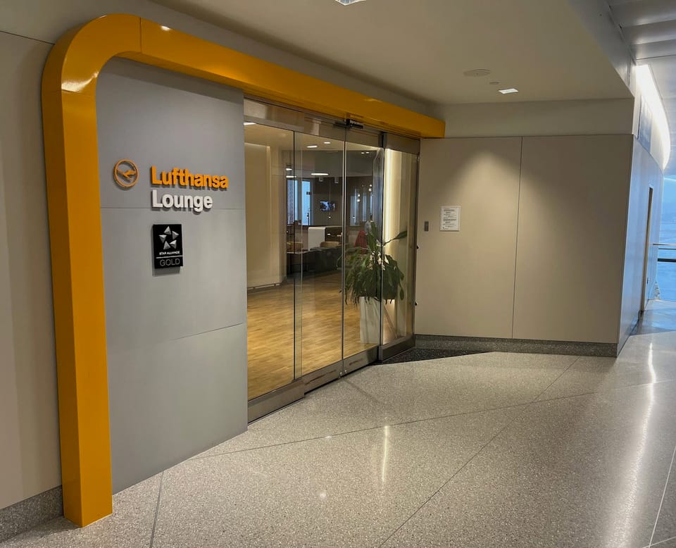 Lufthansa Lounge – Boston Logan Airport (BOS), Terminal E