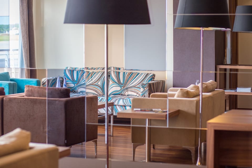 Platinum Lounge – Budapest Airport (BUD), Terminal 2 – lounge interior