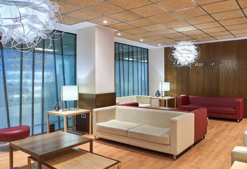 Sala VIP Azahar – Seville Airport (SVQ), Main Terminal
