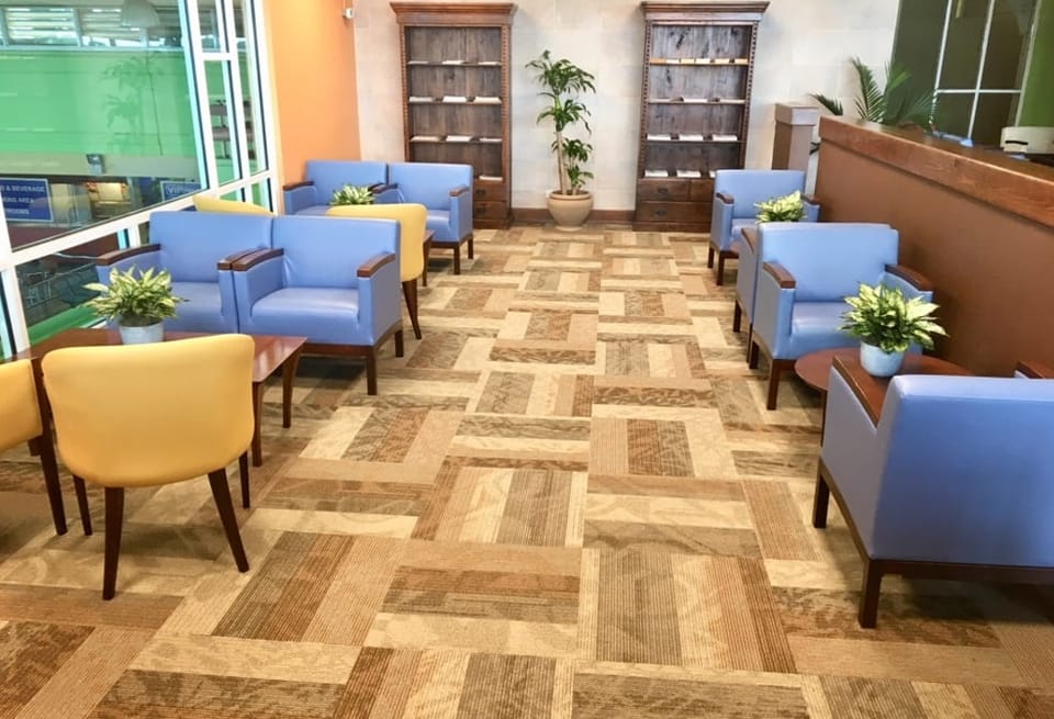 Salon Premier – La Romana Airport (LRM), Main Terminal