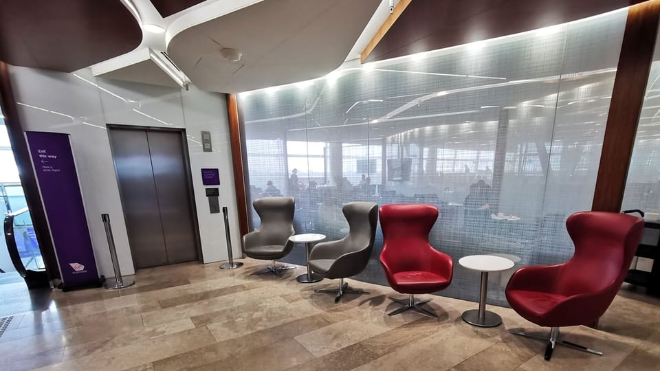 Virgin Australia Lounge (T2) – Sydney Airport (SYD), Terminal 2 – seating area