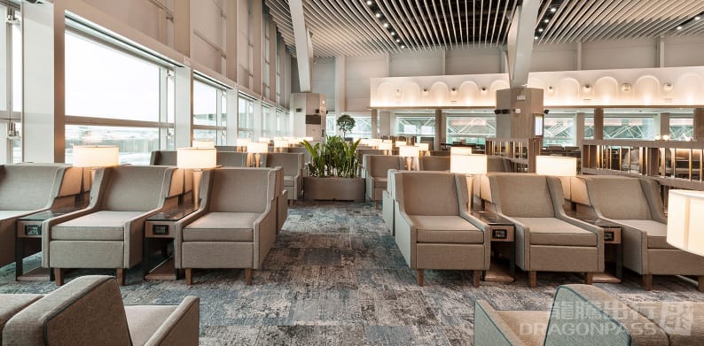 Plaza Premium Lounge – Rome Fiumicino Airport (FCO), Terminal 3 – seating area