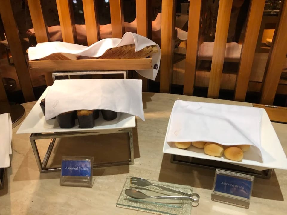 Garuda Indonesia Lounge – Bali Denpasar Airport (DPS)