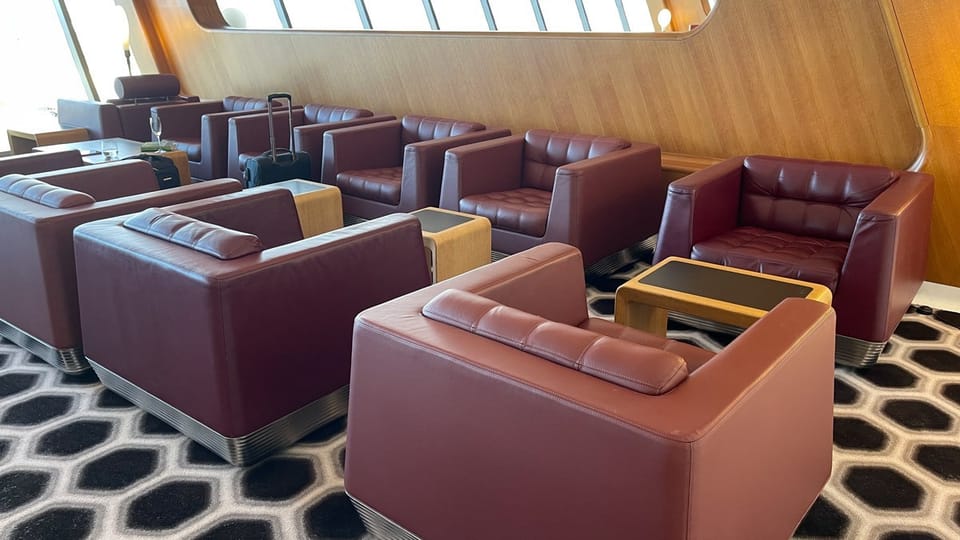 Qantas International First Lounge – Sydney Airport (SYD), Terminal 1 – seating area