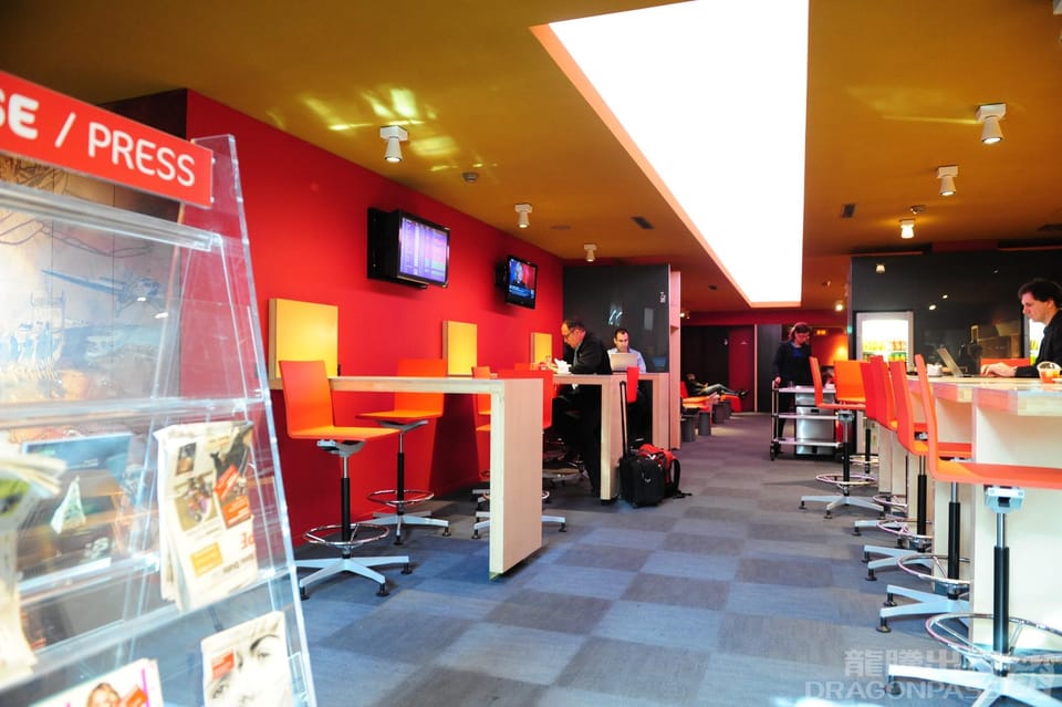 La Croix du Sud Lounge – Toulouse Blagnac (TLS), Main Terminal – seating area