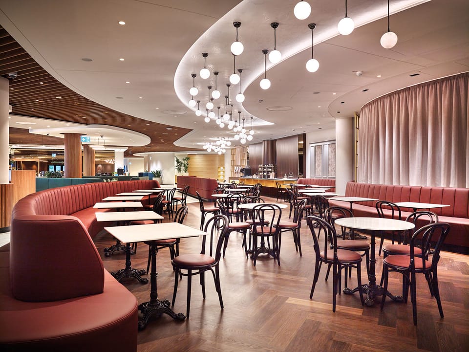 Vienna Lounge – Vienna Airport (VIE), Terminal 1 – dining room