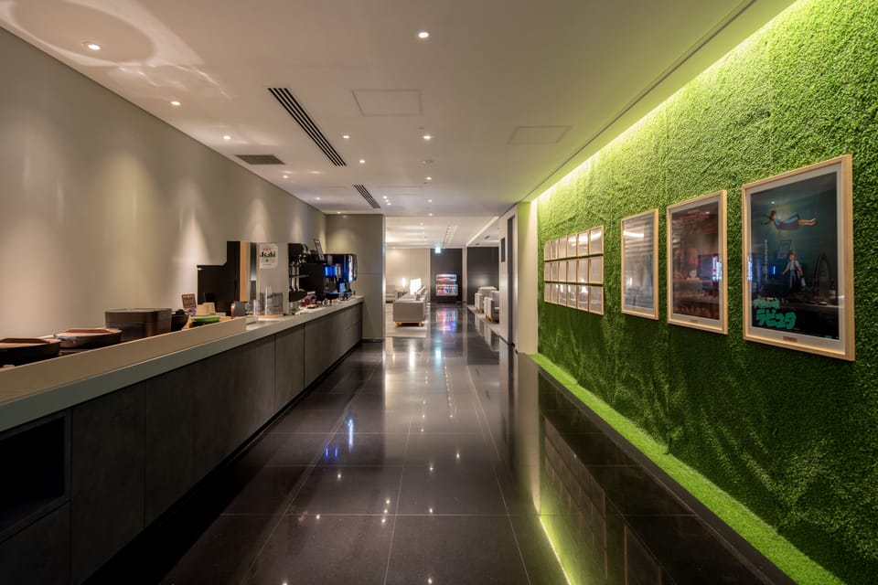 I.A.S.S Superior Lounge -KoCoo- – Tokyo Narita Airport (NRT), Terminal 2