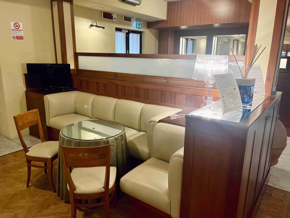 Galilei VIP Lounge – Pisa Airport (PSA), Main Terminal