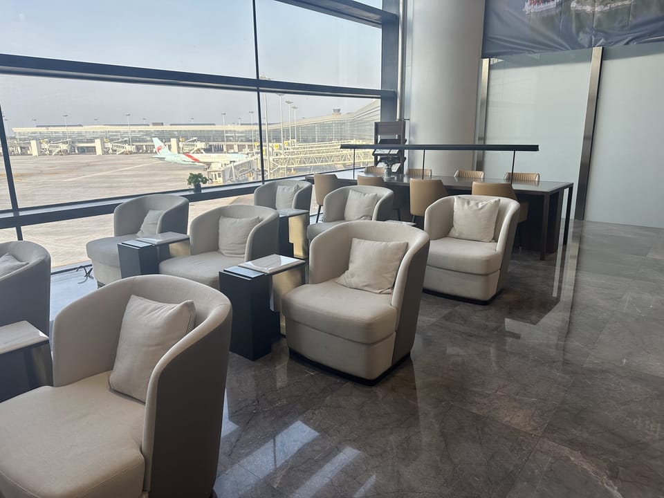 First Class Lounge 6 (T2 International) – Yantai Penglai Airport (YNT), Terminal 2