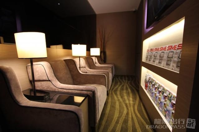 Plaza Premium Lounge (International Departures) – Penang Airport (PEN), Main Terminal – seating area