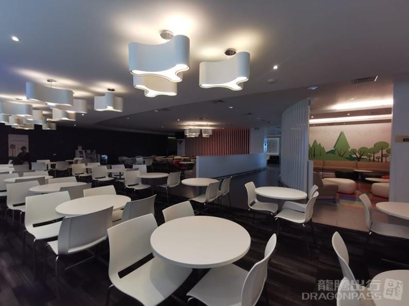 Avianca VIP Lounge – San Salvador Airport (SAL), Main Terminal – dining room