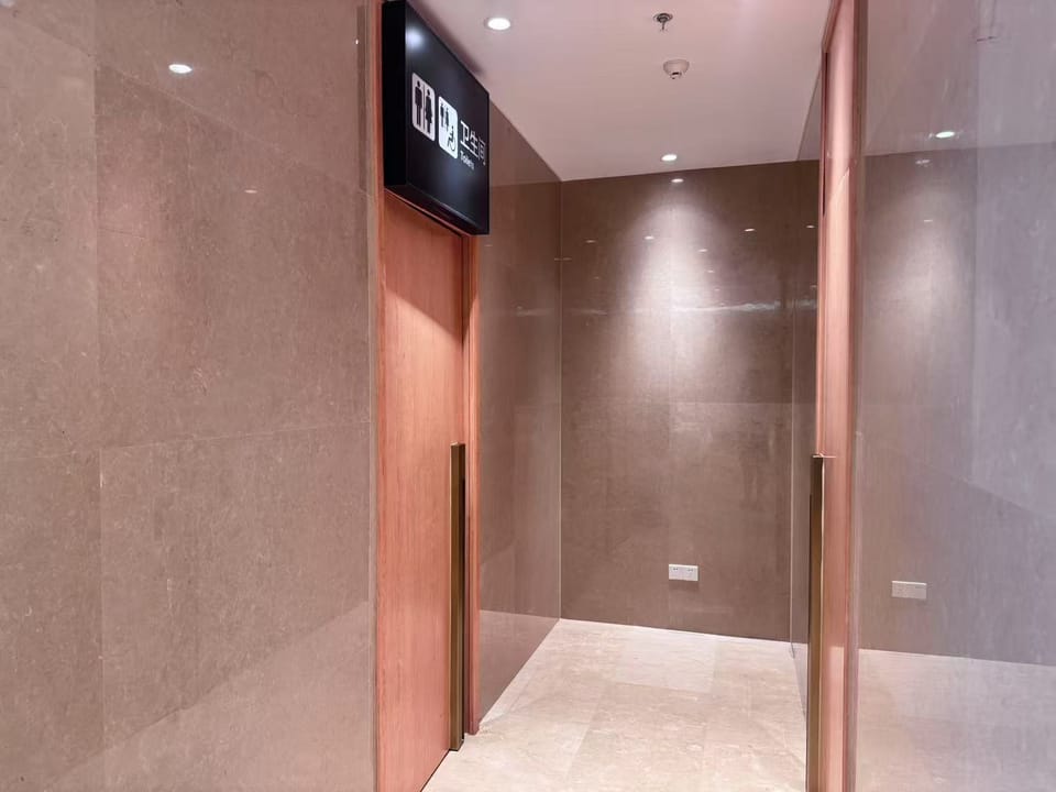 First Class Lounge (Dom) – Fuyang City Airport (FUG), Main Terminal